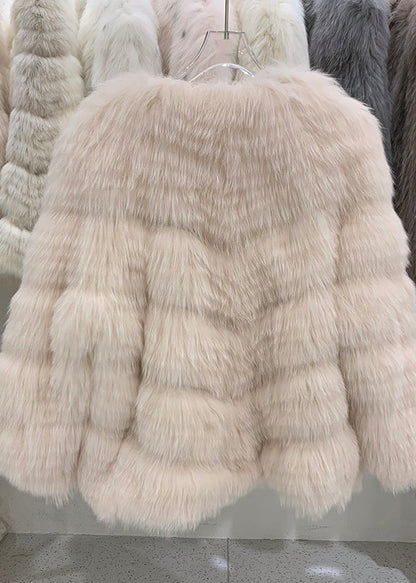 Gracefully Styled Coat for Any Occasion