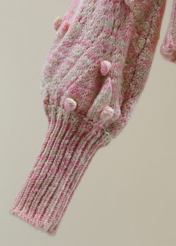 Effortlessly Elegant Sweater with a Timeless Design