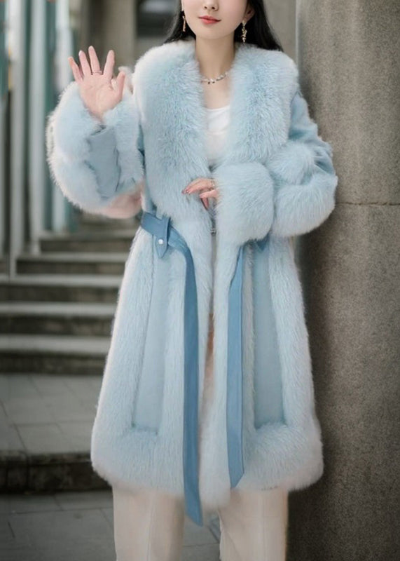 Classic Vintage Coat with a Flattering Fit