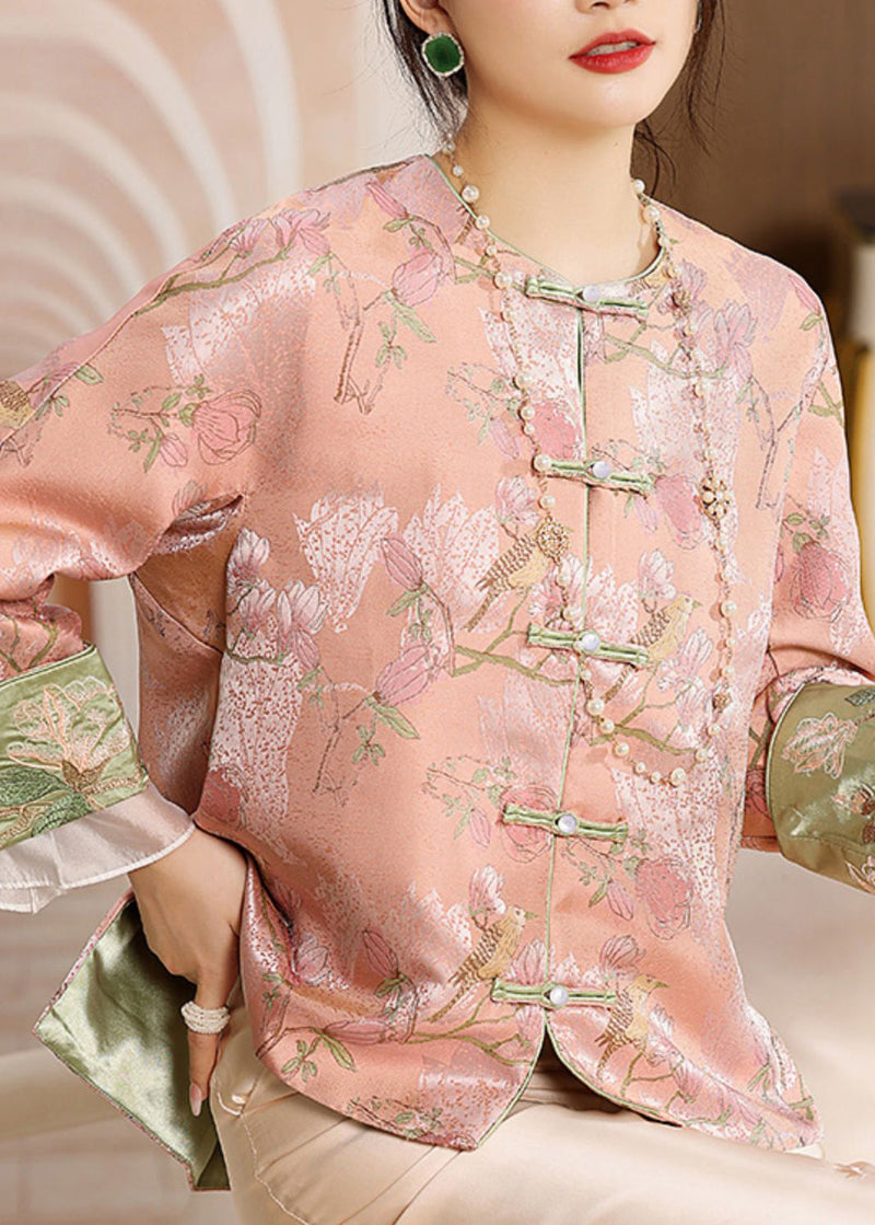 Classic Vintage & Enduringly Stylish Coat