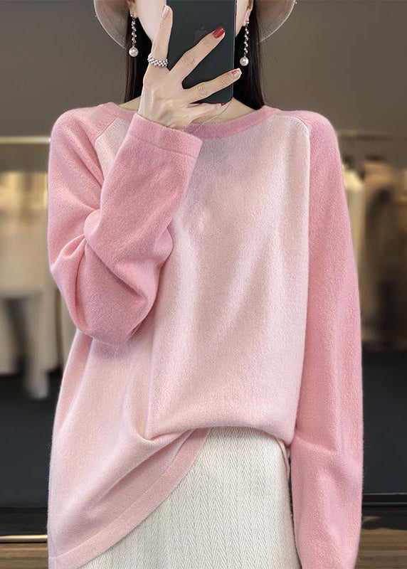 Effortlessly Elegant Sweater with a Timeless Design
