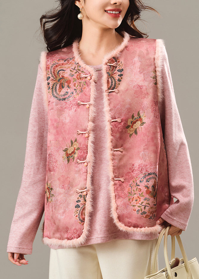 Elegantly Styled Coat for Everyday Wear