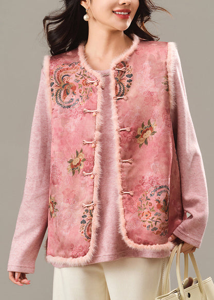 Elegantly Styled Coat for Everyday Wear