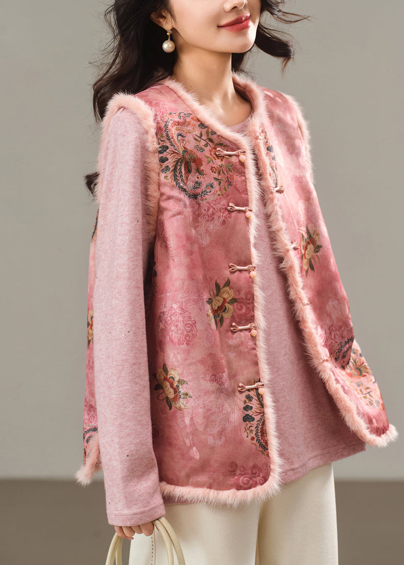 Elegantly Styled Coat for Everyday Wear