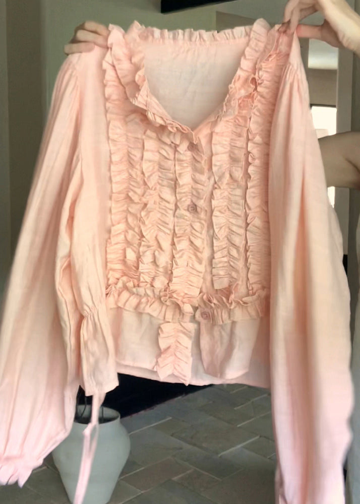 Classic Vintage Top with a Flattering Fit