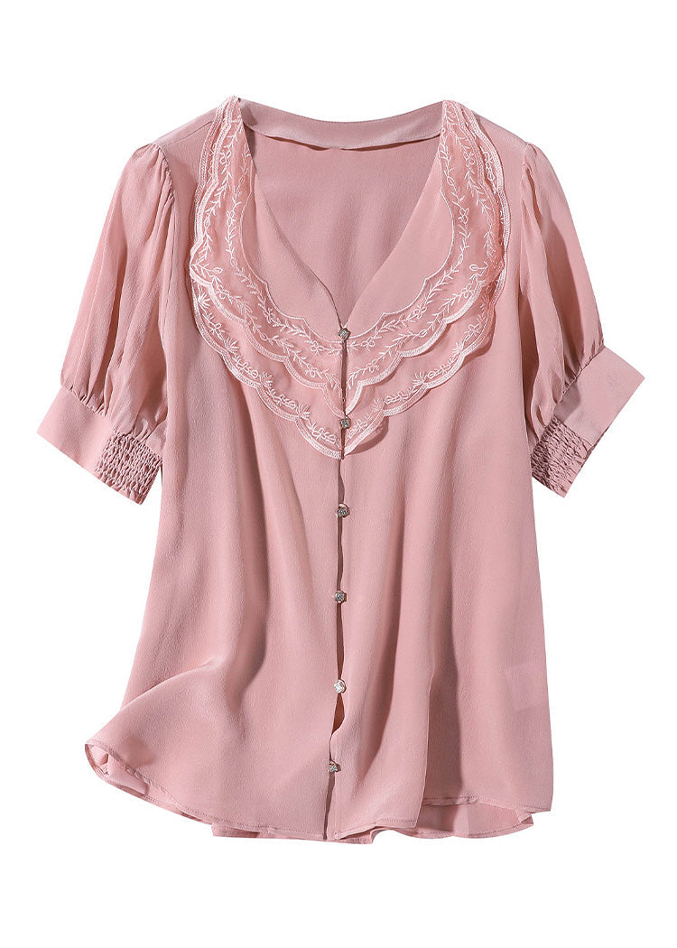 Well Tailored Shirt with a Graceful Silhouette