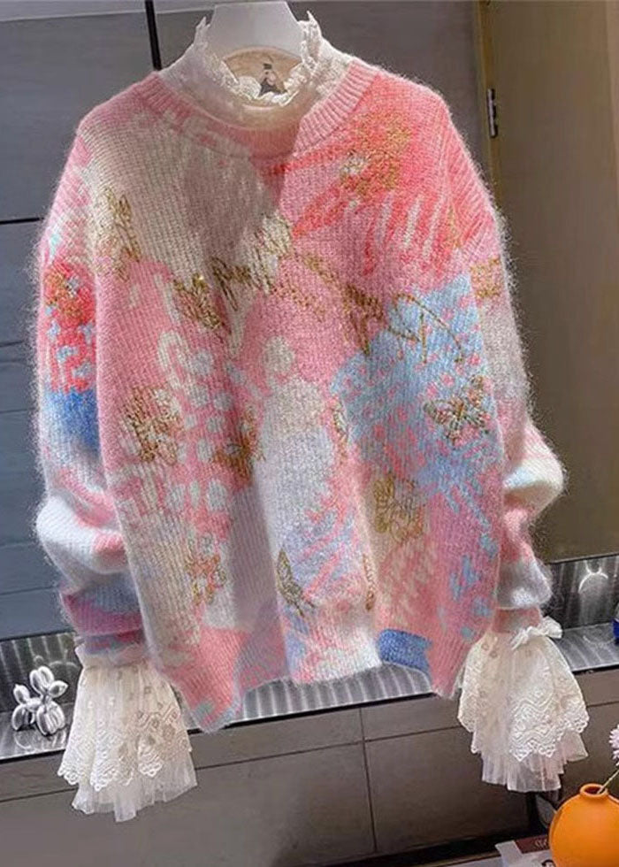 Classic Vintage Sweater with a Flattering Fit