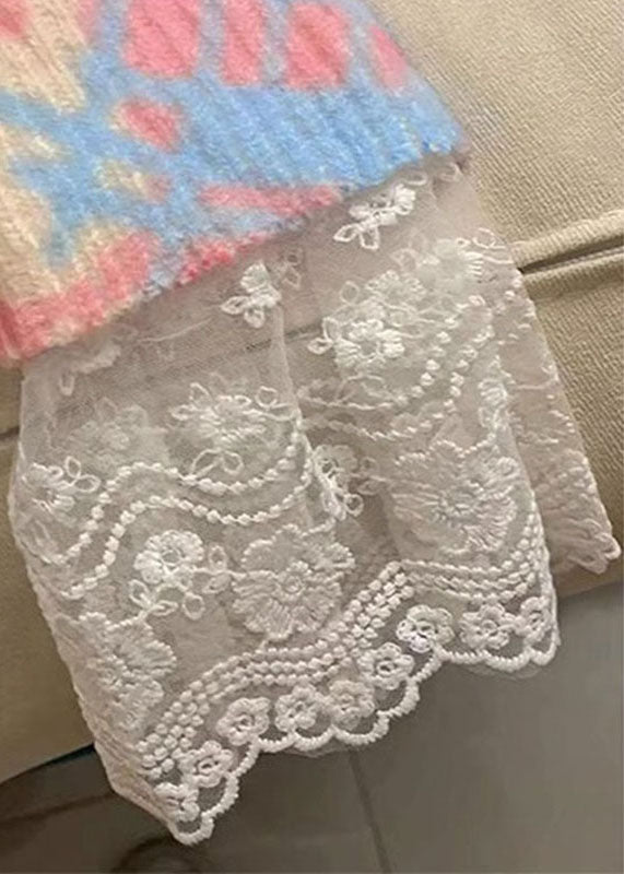 Classic Vintage Sweater with a Flattering Fit