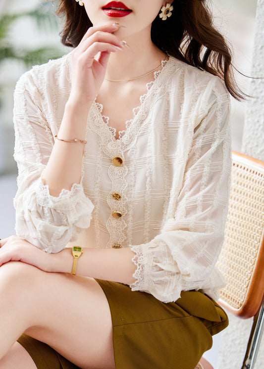 Polished Shirt with an Effortless Classic Look