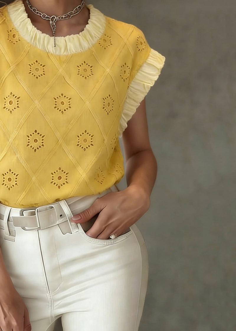 Well Tailored Shirt with a Graceful Silhouette