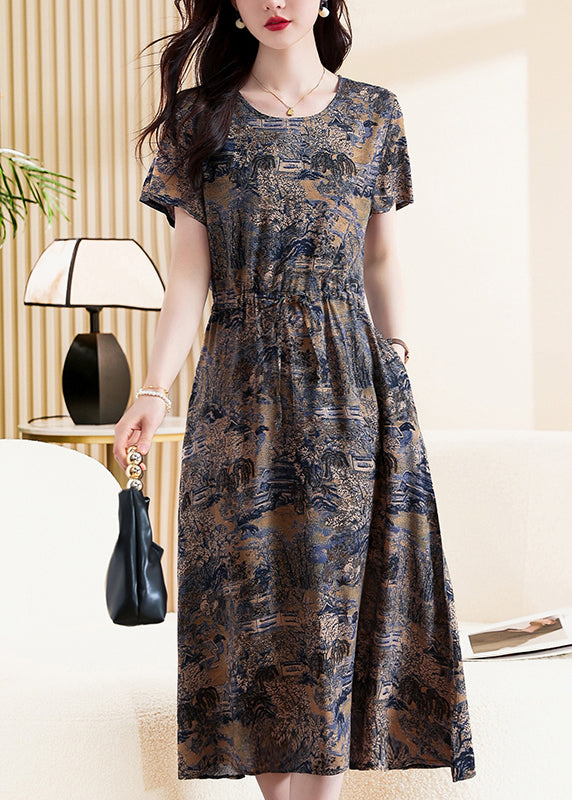 Classic Vintage Dress with a Flattering Fit