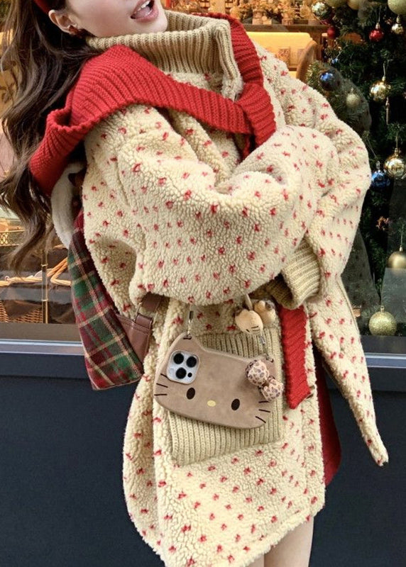Classic Vintage Coat with a Flattering Fit