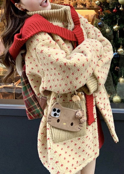 Classic Vintage Coat with a Flattering Fit