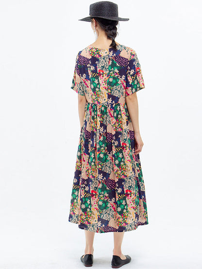Classic Vintage Dress with a Flattering Fit