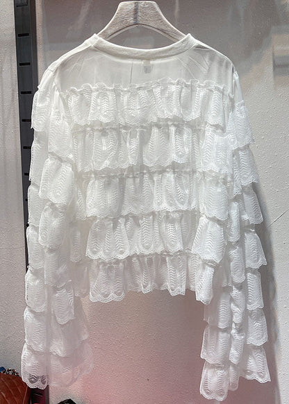 Beautifully Crafted Blouse in a Classic Style