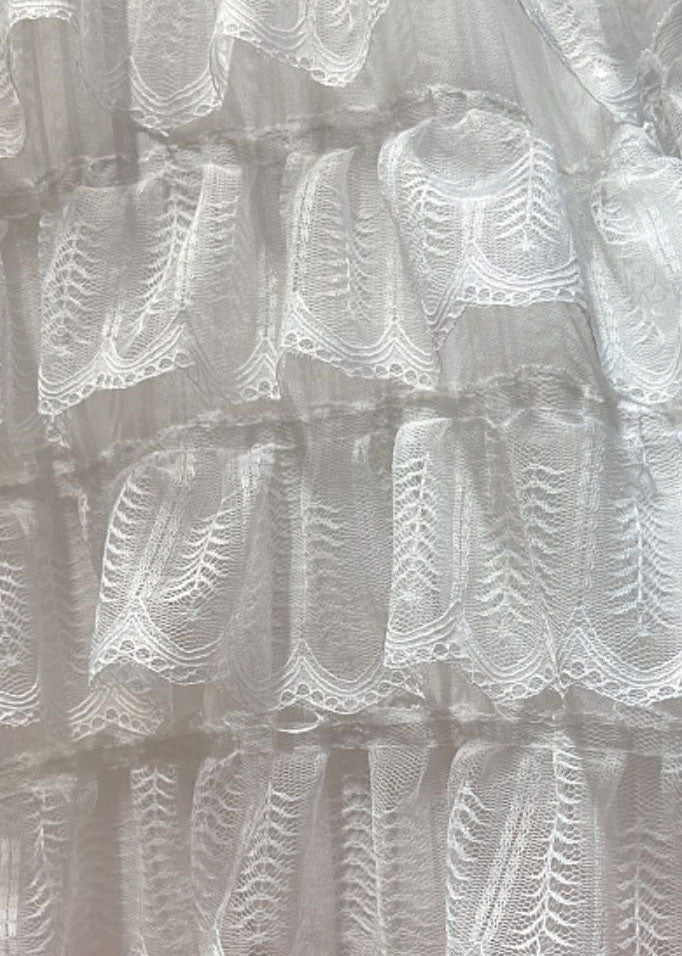 Beautifully Crafted Blouse in a Classic Style