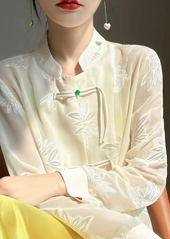 A Vintage Style Coat with Delicate Timeless Details