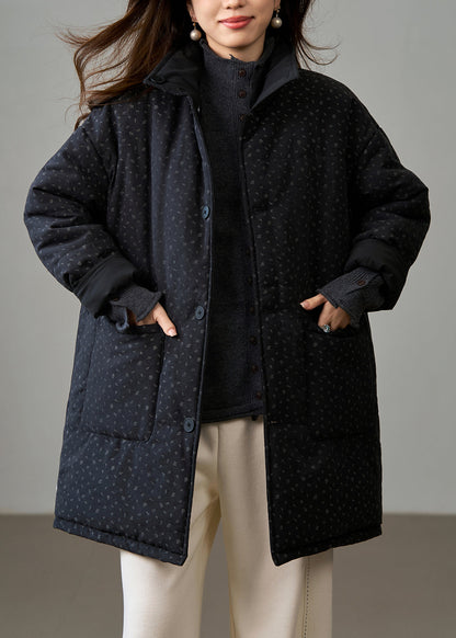 Gracefully Styled Coat for Any Occasion