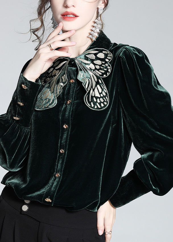 Well Tailored Shirt with a Graceful Silhouette