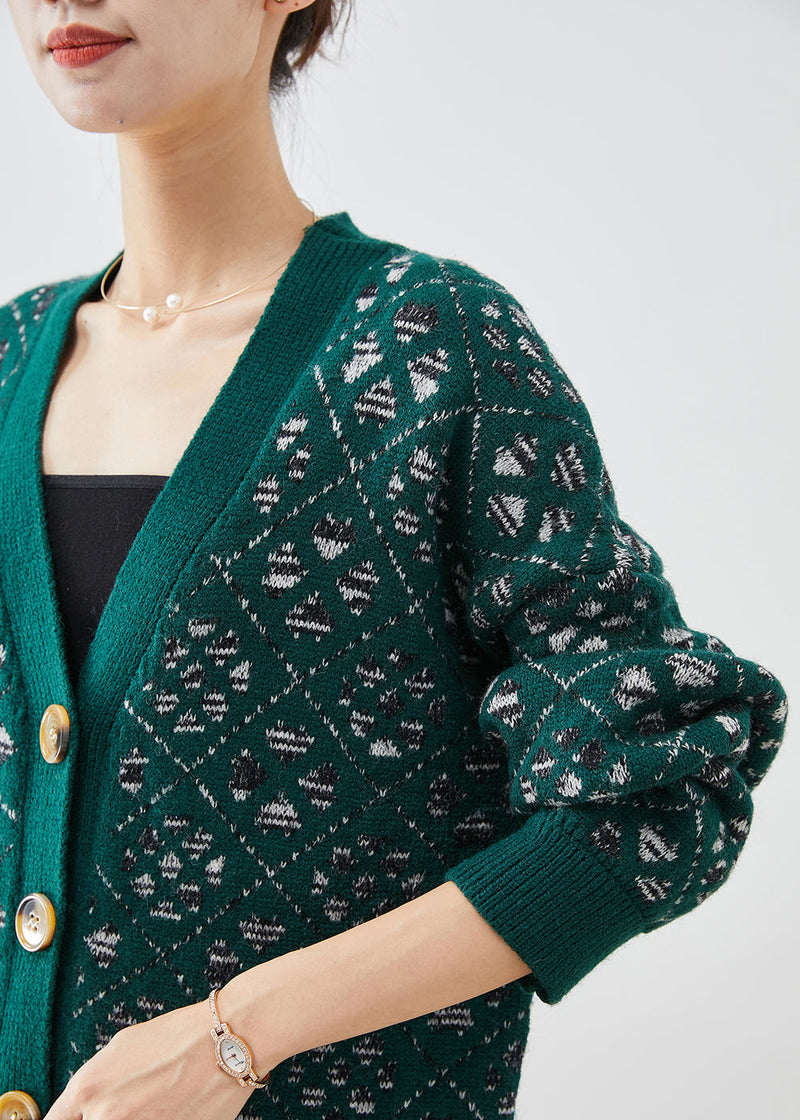 Gracefully Styled Coat for Any Occasion