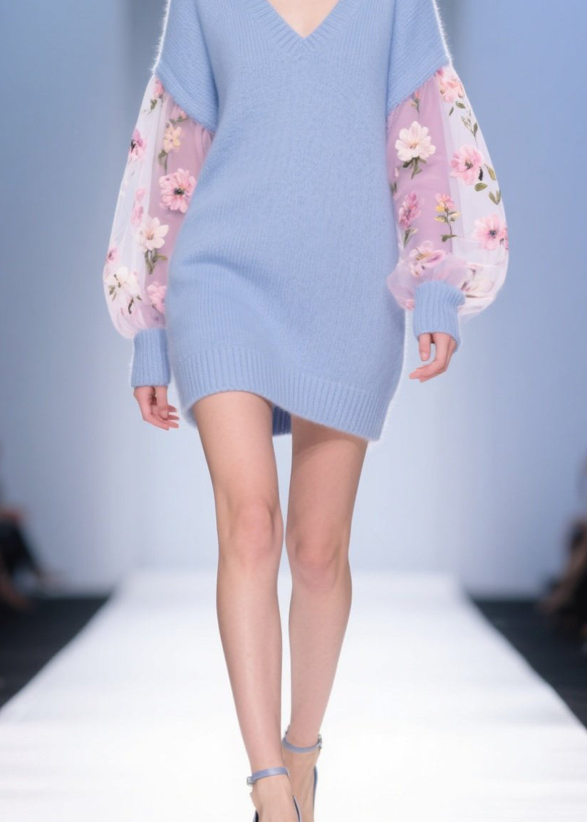 Well Tailored Sweater with a Graceful Silhouette