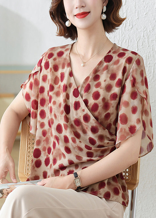 A Vintage Style Shirt with Delicate Timeless Details