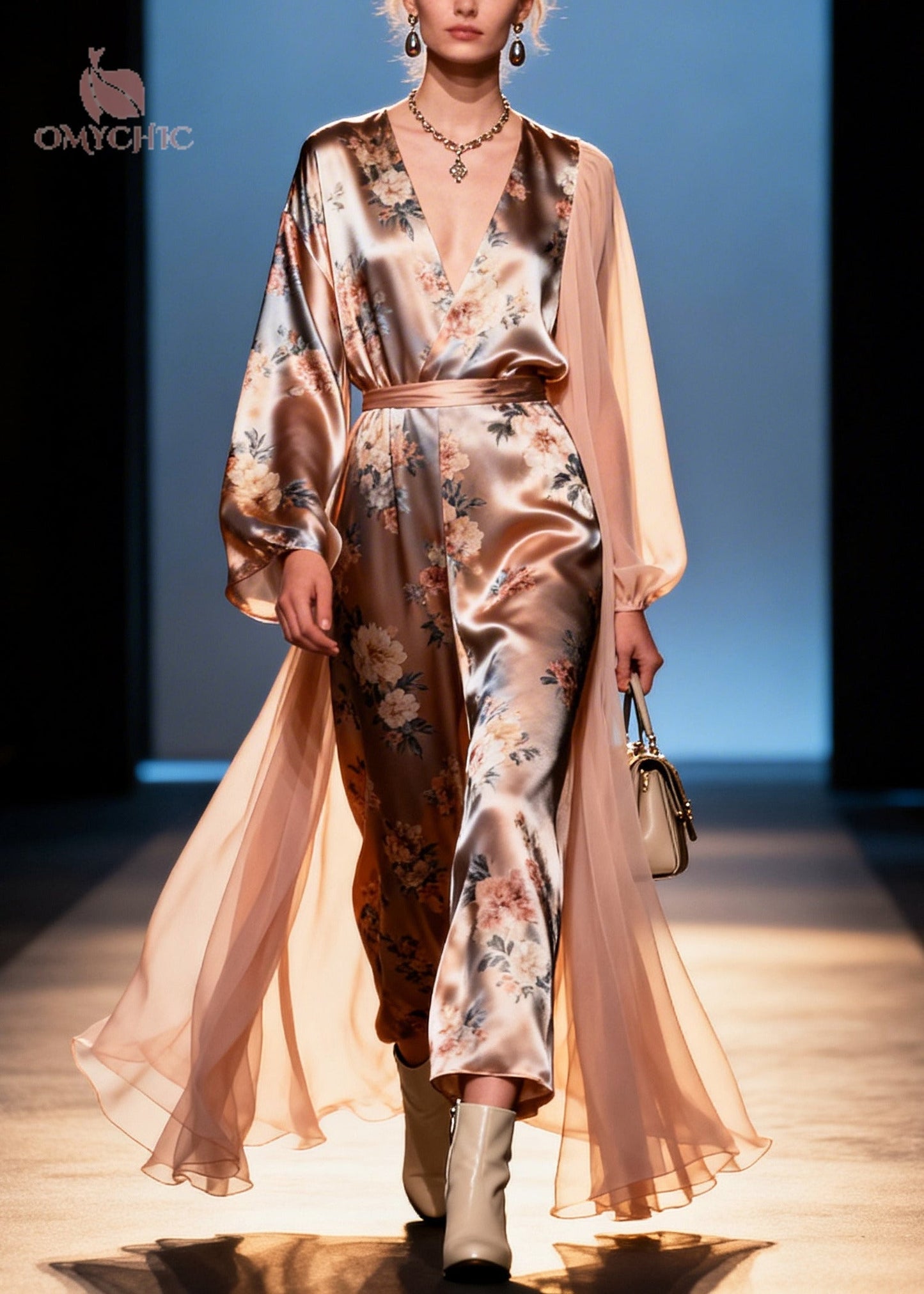 Well Tailored Dress with a Graceful Silhouette