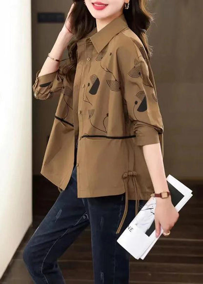 Gracefully Styled Coat for Any Occasion