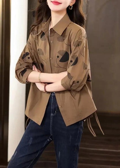 Gracefully Styled Coat for Any Occasion