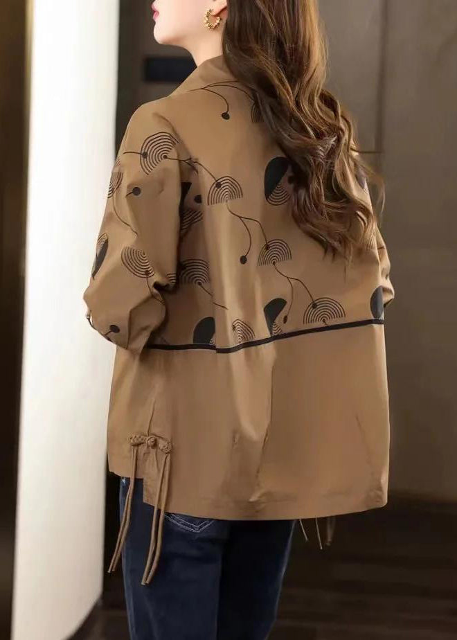 Gracefully Styled Coat for Any Occasion