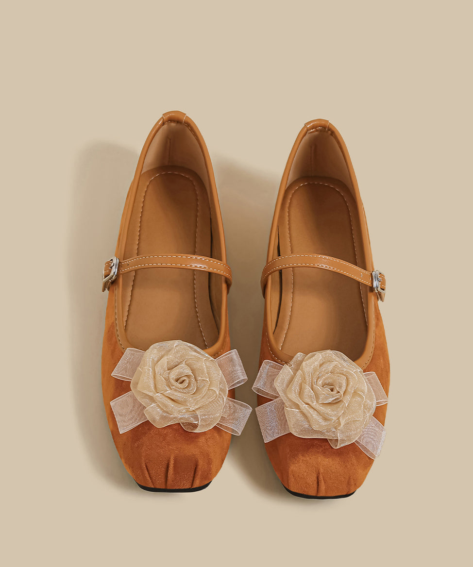 Chic Orthopedic Shoes with Unique Design