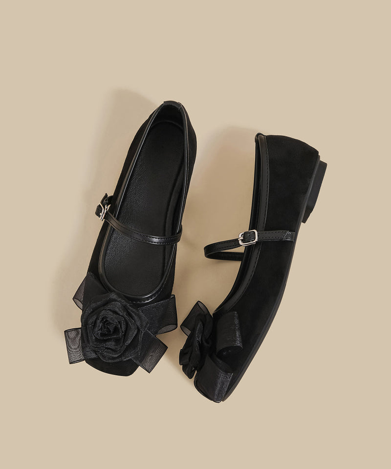 Chic Orthopedic Shoes with Unique Design