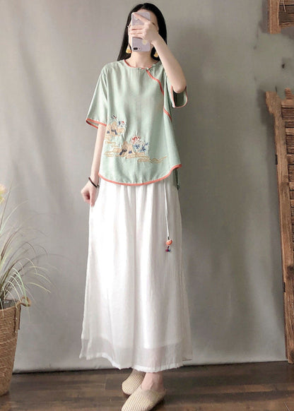Classic Vintage Shirt with a Flattering Fit