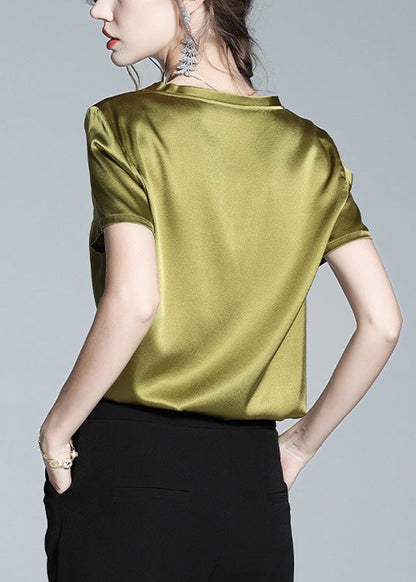 A Vintage Style Top with Delicate Timeless Details