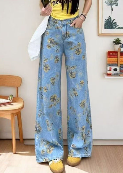A Vintage Style Pants with Delicate Timeless Details