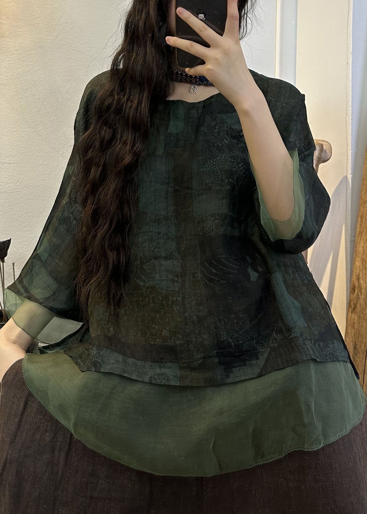 Gracefully Styled Blouse for Any Occasion