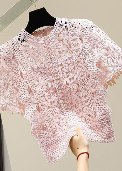 Classic Vintage Shirt with a Flattering Fit