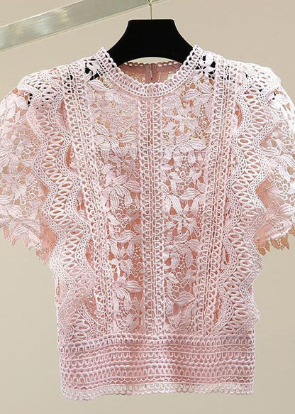 Classic Vintage Shirt with a Flattering Fit