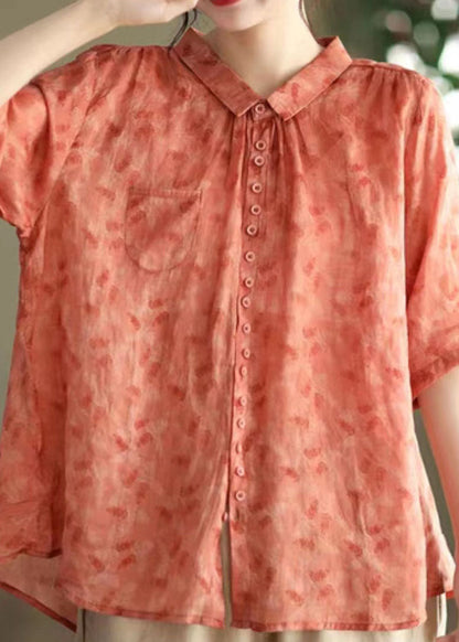 Sophisticated Blouse with a Clean Classic Look