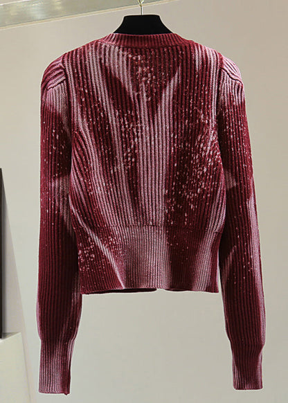 Effortlessly Elegant Sweater with a Timeless Design