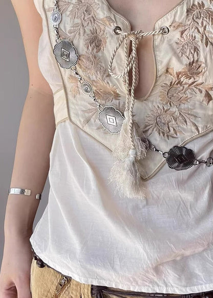 Sophisticated Garment with a Clean Classic Look