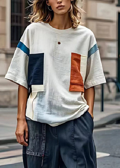 Effortlessly Elegant Top with a Timeless Design