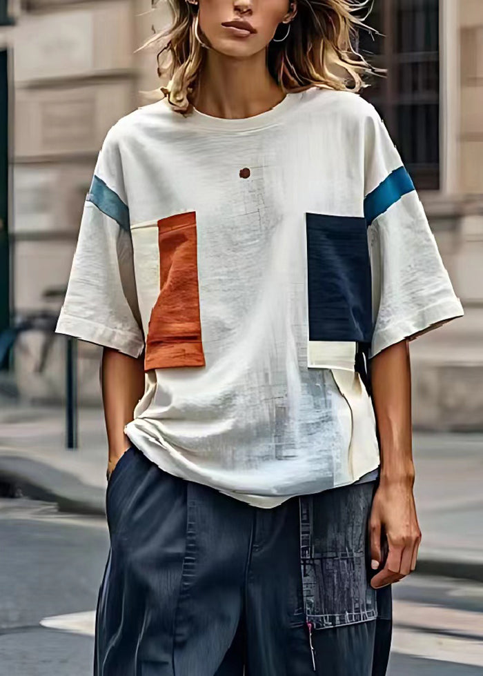 Effortlessly Elegant Top with a Timeless Design