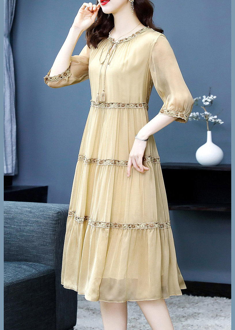 Gracefully Styled Dress for Any Occasion