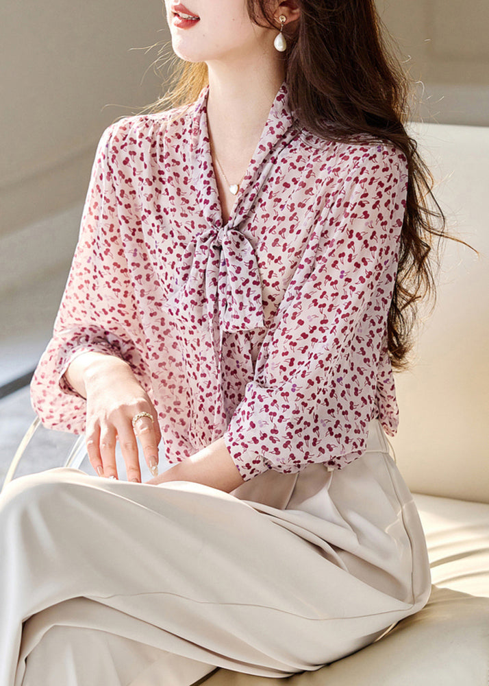 Beautifully Finished Top in a Timeless Design