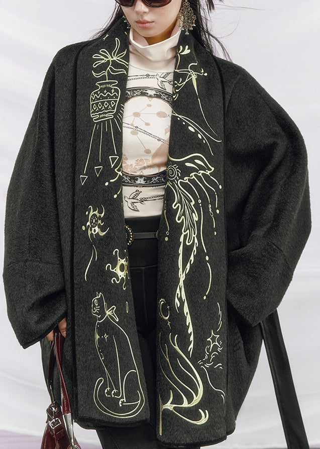 Effortlessly Elegant Coat with a Timeless Design