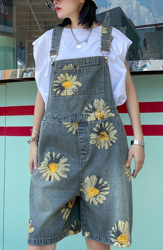 Well Tailored Pants with a Graceful Silhouette