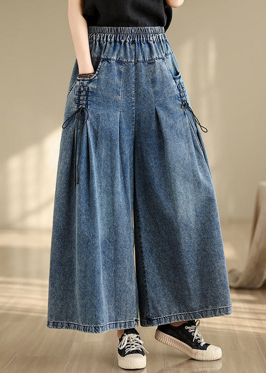 Effortlessly Elegant Pants with a Timeless Design