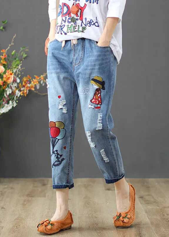 Effortlessly Elegant Pants with a Timeless Design
