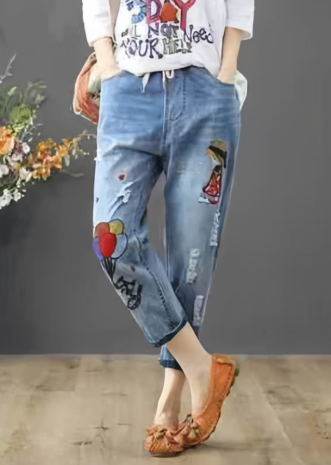Effortlessly Elegant Pants with a Timeless Design